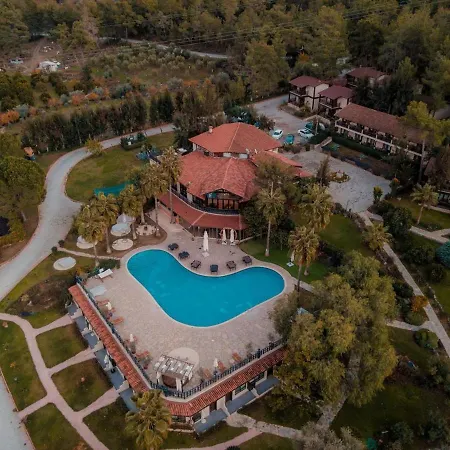 מלון Berke Ranch&nature קמר